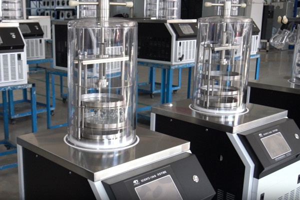 国产冻干机占主导，新芝生物领衔——最新冻干设备市场报告发布